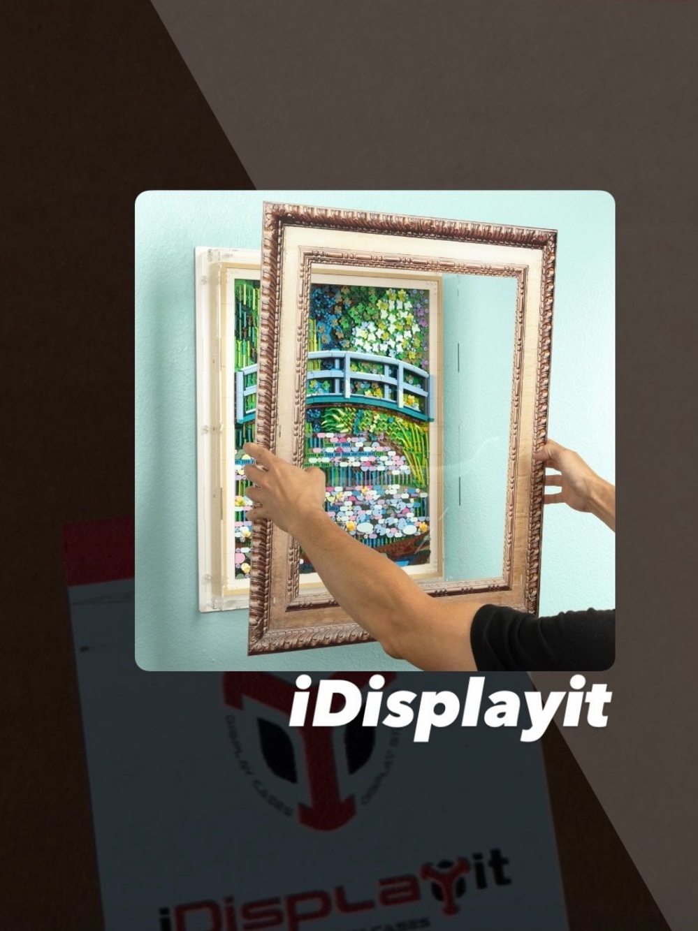 NIB iDisplayit Claude Monet Bridge Over A Pond Of Water Lilies LEGO Display Case